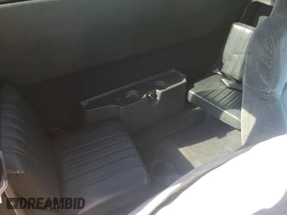 2001 Chevrolet S-10 LS with VIN 1GCCS19W81K141960, listed as a Copart auction lot 87395455 with 254,364 mi miles and Salvage title. Bid and sale history available at DreamBid. Image 10.