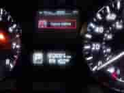 2014 Nissan Pathfinder SV z VIN 5N1AR2MM9EC678959, wystawiony jako IAAI lot #41390134 z przebiegiem 120 085 mil mil oraz . Historia ofert i sprzedaży dostępna na DreamBid. Obrazek 7.