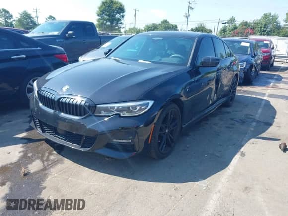 2021 BMW 3 Series 330e xDrive с VIN 3MW5P9J08M8B52752, выставлен на аукционе IAAI как лот 42664424 с пробегом 44 720 миль миль и . История ставок и продаж доступна на DreamBid. Изображение 2.