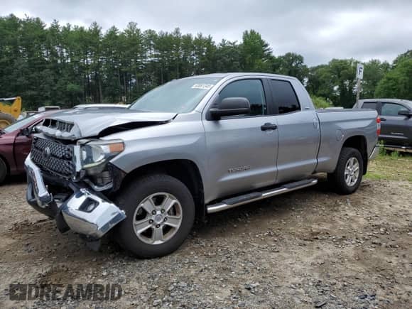 2019 Toyota Tundra SR с VIN 5TFUM5F17KX080894, выставлен на аукционе Copart как лот 63861345 с пробегом 114 288 миль миль и Списание • Salvage title. История ставок и продаж доступна на DreamBid. Изображение 1.