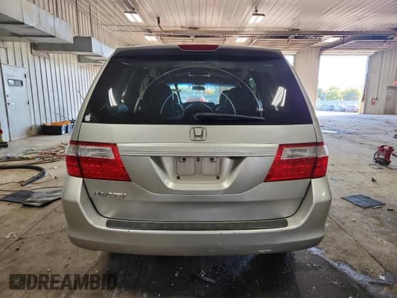 2007 Honda Odyssey EX-L с VIN 5FNRL38707B119874, выставлен на аукционе Copart как лот 82385185 с пробегом 221 416 миль миль и На запчасти • Non repairable. История ставок и продаж доступна на DreamBid. Изображение 6.