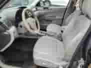 2013 Subaru Forester X Premium z VIN JF2SHADC1DH418460, wystawiony jako Copart lot #82053095 z przebiegiem 105 353 mil mil oraz Szkoda całkowita • Salvage title. Historia ofert i sprzedaży dostępna na DreamBid. Obrazek 7.