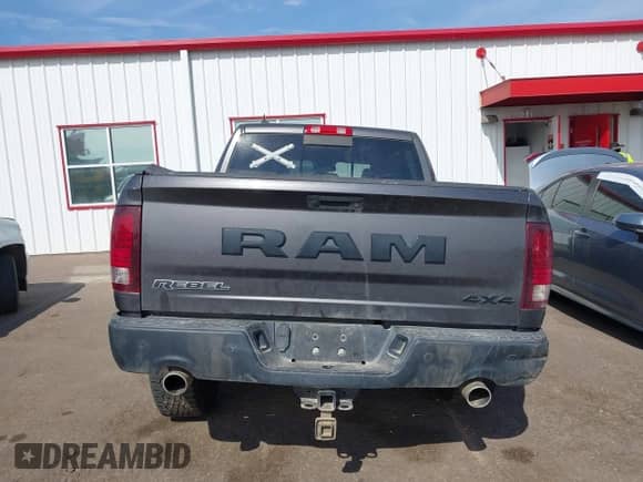 2018 Ram 1500 Rebel с VIN 1C6RR7YT8JS122252, выставлен на аукционе IAAI как лот 43013604 с пробегом 90 857 миль миль и . История ставок и продаж доступна на DreamBid. Изображение 16.