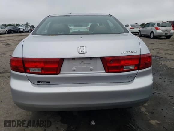 2005 Honda Accord LX with VIN 1HGCM55445A031345, listed as a Copart auction lot 69763695 with 259,913 mi miles and Clean title. Bid and sale history available at DreamBid. Image 6.