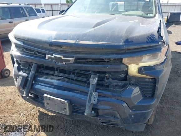 2023 Chevrolet Silverado 1500 RST with VIN 2GCUDEED5P1110507, listed as a IAAI auction lot 42429596 with 65,275 mi miles and . Bid and sale history available at DreamBid. Image 6.
