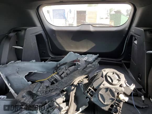 2023 Chevrolet TrailBlazer RS with VIN KL79MTSL6PB215673, listed as a Copart auction lot 68717735 with 28,630 mi miles and Salvage title. Bid and sale history available at DreamBid. Image 10.