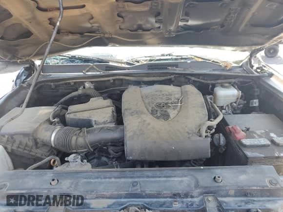 2020 Toyota Tacoma SR5 with VIN 3TMCZ5AN6LM306812, listed as a Copart auction lot 67223955 with 90,130 mi miles and Salvage title. Bid and sale history available at DreamBid. Image 11.