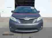 2017 Toyota Sienna XLE Auto Access Seat с VIN 5TDYZ3DCXHS850080, выставлен на аукционе IAAI как лот 43318127 с пробегом 203 063 миль миль и . История ставок и продаж доступна на DreamBid. Изображение 12.