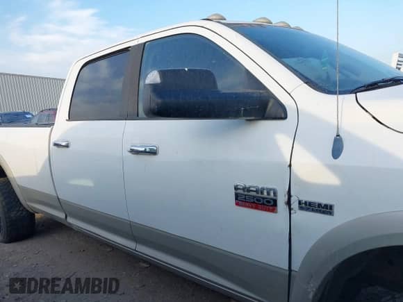 2010 Dodge 2500 ST with VIN 3D7TT2CT1AG168187, listed as a IAAI auction lot 42169712 with 246,540 mi miles and . Bid and sale history available at DreamBid. Image 13.