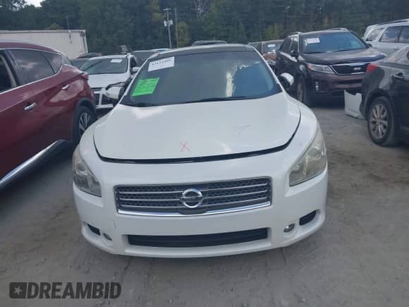 2012 Nissan Maxima SV z VIN 1N4AA5AP1CC830652, wystawiony jako IAAI lot #43122905 z przebiegiem 173 000 mil mil oraz . Historia ofert i sprzedaży dostępna na DreamBid. Obrazek 12.