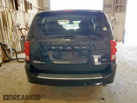 2019 Dodge Grand Caravan SXT z VIN 2C4RDGCGXKR712666, wystawiony jako Copart lot #64118595 z przebiegiem 195 737 mil mil oraz Szkoda całkowita • Salvage title. Historia ofert i sprzedaży dostępna na DreamBid. Obrazek 6.