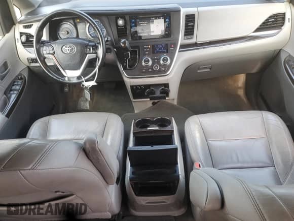 2015 Toyota Sienna XLE with VIN 5TDYK3DC5FS595095, listed as a Copart auction lot 72076705 with 97,540 mi miles and Salvage title. Bid and sale history available at DreamBid. Image 8.