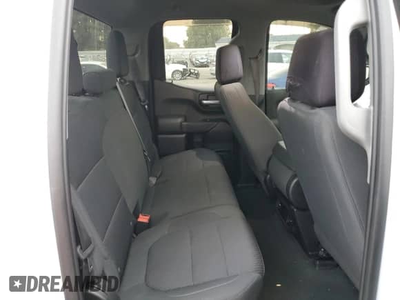 2021 Chevrolet Silverado 1500 Custom with VIN 1GCRWBEH9MZ122437, listed as a Copart auction lot 86158574 with 31,865 mi miles and Salvage title. Bid and sale history available at DreamBid. Image 10.