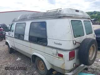 1994 Chevrolet Chevy Van with VIN 1GBEG25K2RF149919, listed as a IAAI auction lot 42631085 with 282,453 mi miles and . Bid and sale history available at DreamBid. Image 3.