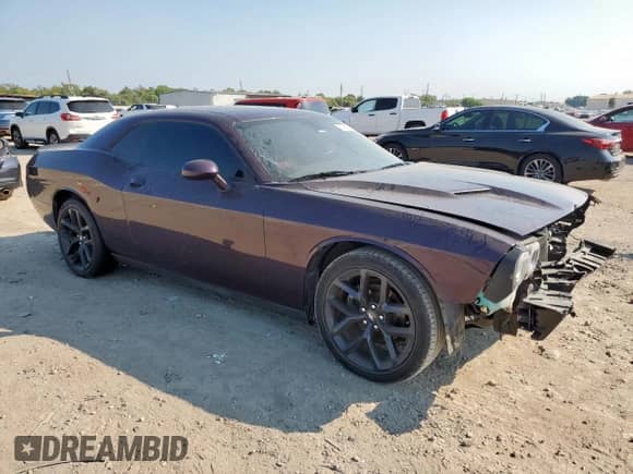 2021 Dodge Challenger SXT with VIN 2C3CDZAG5MH560149, listed as a Copart auction lot 80901025 with 75,121 mi miles and Salvage title. Bid and sale history available at DreamBid. Image 4.