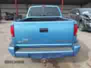 1997 Chevrolet S-10 LS с VIN 1GCCS1449V8197916, выставлен на аукционе IAAI как лот 43314588 с пробегом 104 391 миль миль и . История ставок и продаж доступна на DreamBid. Изображение 17.
