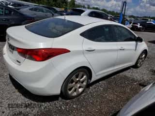2012 Hyundai Elantra Limited с VIN 5NPDH4AE4CH112304, выставлен на аукционе Copart как лот 80984715 с пробегом 133 548 миль миль и Списание • Salvage title. История ставок и продаж доступна на DreamBid. Изображение 3.