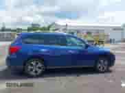 2017 Nissan Pathfinder S with VIN 5N1DR2MM4HC618475, listed as a IAAI auction lot 42786101 with 153,531 mi miles and . Bid and sale history available at DreamBid. Image 13.