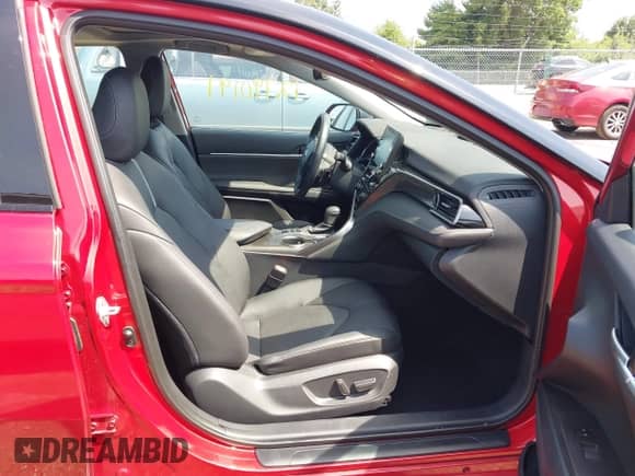 2023 Toyota Camry Hybrid XSE с VIN 4T1K31AK3PU054008, выставлен на аукционе IAAI как лот 42790191 с пробегом 42 529 миль миль и . История ставок и продаж доступна на DreamBid. Изображение 5.