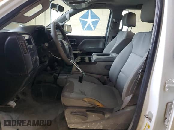 2016 Chevrolet Silverado 2500HD Work Truck z VIN 1GC1KUE80GF247093, wystawiony jako Copart lot #69404585 z przebiegiem 177 001 mil mil oraz Czysty tytuł • Clean title. Historia ofert i sprzedaży dostępna na DreamBid. Obrazek 7.