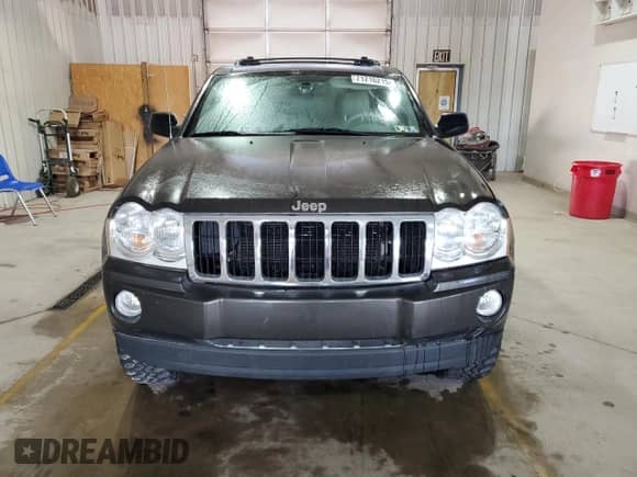 2006 Jeep Grand Cherokee Limited с VIN 1J4HR58266C116431, выставлен на аукционе Copart как лот 71216215 с пробегом Не указан миль и Списание • Salvage title. История ставок и продаж доступна на DreamBid. Изображение 5.