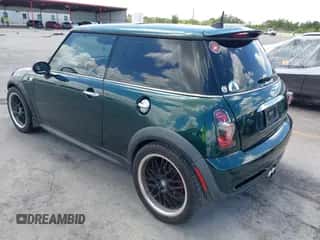 2005 MINI Hardtop S with VIN WMWRE33465TD95560, listed as a IAAI auction lot 42609791 with 133,997 mi miles and . Bid and sale history available at DreamBid. Image 3.