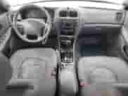 1999 Hyundai Sonata GLS z VIN KMHWF35VXXA049804, wystawiony jako Copart lot #44175995 z przebiegiem 123 322 mil mil oraz Szkoda całkowita • Salvage title. Historia ofert i sprzedaży dostępna na DreamBid. Obrazek 8.