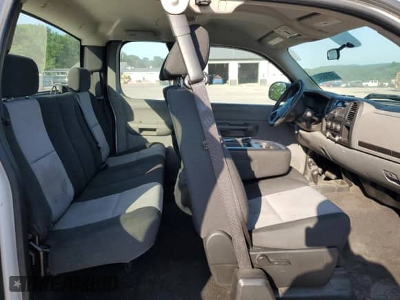 2007 GMC Sierra 1500 Work Truck z VIN 1GTEK19C37Z609933, wystawiony jako Copart lot #59896845 z przebiegiem 290 650 mil mil oraz Szkoda całkowita • Salvage title. Historia ofert i sprzedaży dostępna na DreamBid. Obrazek 10.