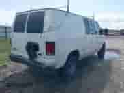 2007 Ford Econoline Cargo Commercial z VIN 1FTNE24L87DB39173, wystawiony jako IAAI lot #42375566 z przebiegiem 545 995 mil mil oraz . Historia ofert i sprzedaży dostępna na DreamBid. Obrazek 4.