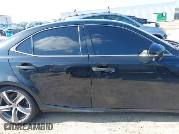 2017 Lexus IS 300 with VIN JTHCM1D21H5018698, listed as a IAAI auction lot 42799814 with 138,979 mi miles and . Bid and sale history available at DreamBid. Image 13.