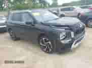 2024 Mitsubishi Outlander SEL with VIN JA4J4WA80RZ089183, listed as a IAAI auction lot 42440664 with 3,723 mi miles and . Bid and sale history available at DreamBid. Image 1.