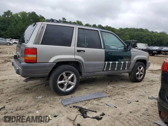 1998 Jeep Grand Cherokee Laredo с VIN 1J4FX58S7WC350624, выставлен на аукционе Copart как лот 63063624 с пробегом Не указан миль и Списание • Salvage title. История ставок и продаж доступна на DreamBid. Изображение 3.