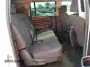 2017 Chevrolet Suburban LS с VIN 1GNSCGKC9HR237200, выставлен на аукционе Copart как лот 67324515 с пробегом 83 600 миль миль и На запчасти • Non repairable. История ставок и продаж доступна на DreamBid. Изображение 11.