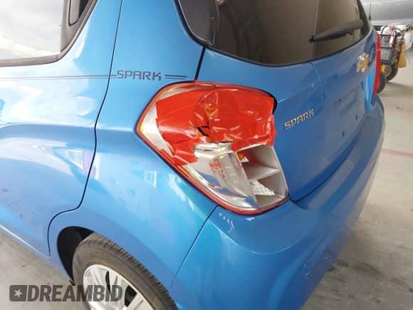 2017 Chevrolet Spark LS с VIN KL8CB6SA5HC712913, выставлен на аукционе IAAI как лот 43124748 с пробегом 77 445 миль миль и . История ставок и продаж доступна на DreamBid. Изображение 12.