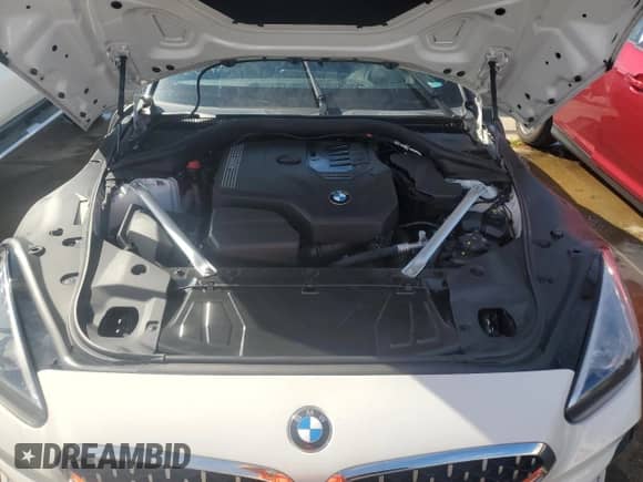 2021 BMW Z4 sDrive30i z VIN WBAHF3C09MWX24087, wystawiony jako Copart lot #73919214 z przebiegiem Nie podano mil oraz Szkoda całkowita • Salvage title. Historia ofert i sprzedaży dostępna na DreamBid. Obrazek 11.