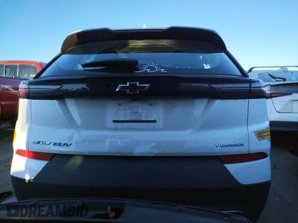 2022 Chevrolet Bolt EUV Premier с VIN 1G1FZ6S00N4125976, выставлен на аукционе Copart как лот 36704563 с пробегом Не указан миль и . История ставок и продаж доступна на DreamBid. Изображение 6.