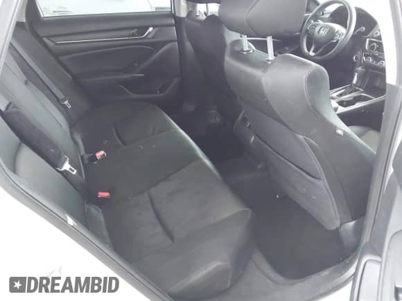 2018 Honda Accord EX z VIN 1HGCV1F47JA268121, wystawiony jako IAAI lot #42466068 z przebiegiem 103 114 mil mil oraz . Historia ofert i sprzedaży dostępna na DreamBid. Obrazek 8.