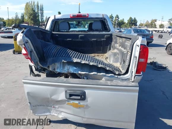 2020 Chevrolet Colorado 2WD Work Truck с VIN 1GCGSBEN0L1209889, выставлен на аукционе IAAI как лот 40390370 с пробегом 67 417 миль миль и . История ставок и продаж доступна на DreamBid. Изображение 15.