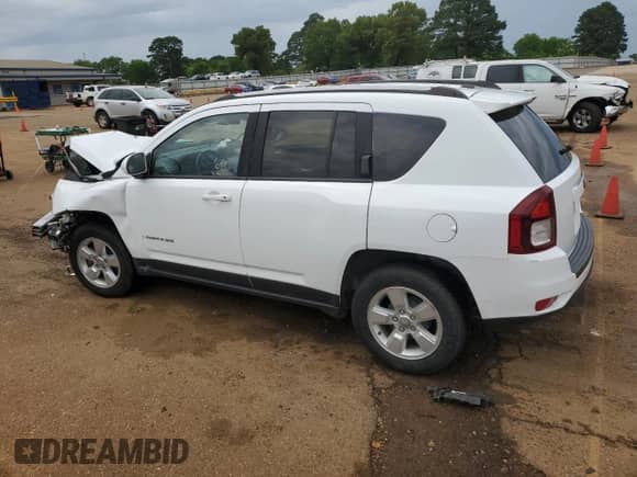 2016 Jeep Compass Latitude with VIN 1C4NJCEBXGD651394, listed as a Copart auction lot 54267375 with 110,113 mi miles and Salvage title. Bid and sale history available at DreamBid. Image 2.