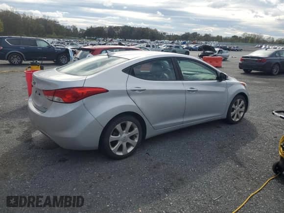 2011 Hyundai Elantra GLS с VIN 5NPDH4AE9BH051627, выставлен на аукционе Copart как лот 87033725 с пробегом 94 552 миль миль и Чистый • Clean title. История ставок и продаж доступна на DreamBid. Изображение 3.