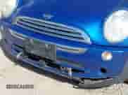 2005 MINI Hardtop с VIN WMWRC335X5TK61260, выставлен на аукционе IAAI как лот 43364075 с пробегом 64 999 миль миль и . История ставок и продаж доступна на DreamBid. Изображение 6.