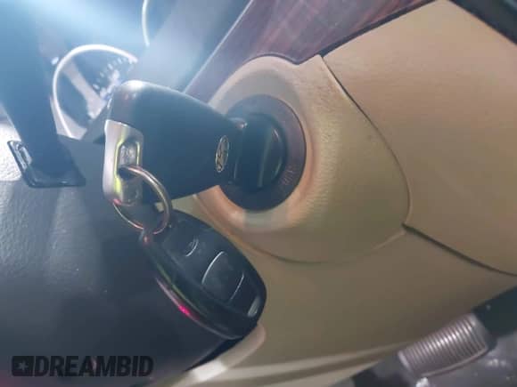 2008 Hyundai Veracruz GLS с VIN KM8NU73C28U071337, выставлен на аукционе IAAI как лот 42702222 с пробегом 157 803 миль миль и . История ставок и продаж доступна на DreamBid. Изображение 11.