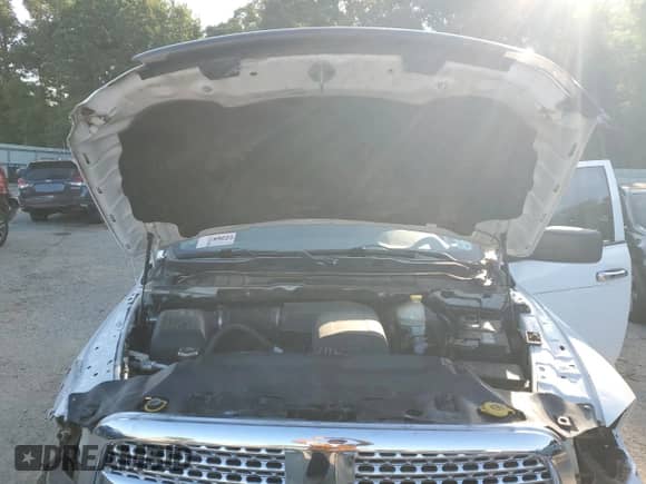 2015 Ram 1500 Tradesman z VIN 1C6RR6FG1FS755196, wystawiony jako Copart lot #66000385 z przebiegiem 162 815 mil mil oraz Szkoda całkowita • Salvage title. Historia ofert i sprzedaży dostępna na DreamBid. Obrazek 11.