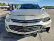 2016 Chevrolet Malibu LT z VIN 1G1ZE5STXGF301579, wystawiony jako Copart lot #84935235 z przebiegiem 94 018 mil mil oraz Szkoda całkowita • Salvage title. Historia ofert i sprzedaży dostępna na DreamBid. Obrazek 5.