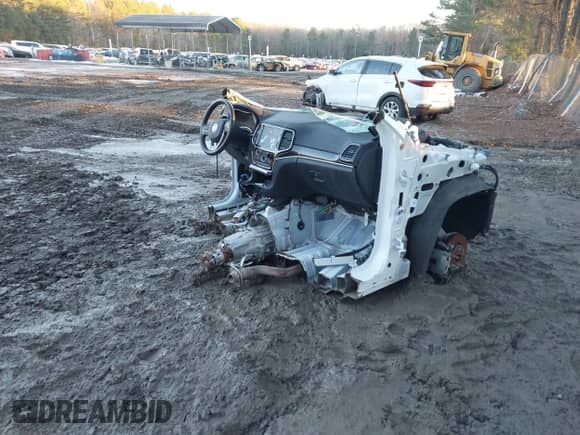 2019 Jeep Grand Cherokee Trailhawk z VIN 1C4RJFLG1KC613150, wystawiony jako IAAI lot #41319993 z przebiegiem Nie podano mil oraz . Historia ofert i sprzedaży dostępna na DreamBid. Obrazek 4.