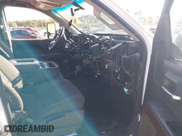 2014 GMC Sierra 1500 SLE с VIN 3GTU1UEC5EG323620, выставлен на аукционе IAAI как лот 42758562 с пробегом Не указан миль и . История ставок и продаж доступна на DreamBid. Изображение 5.