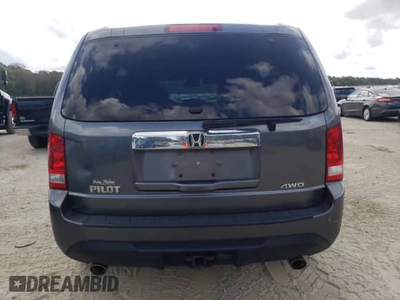 2013 Honda Pilot EX-L with VIN 5FNYF4H72DB023586, listed as a Copart auction lot 70577905 with 193,438 mi miles and Salvage title. Bid and sale history available at DreamBid. Image 6.