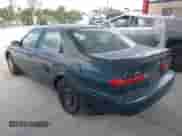 1998 Toyota Camry LE с VIN 4T1BG22K2WU296053, выставлен на аукционе IAAI как лот 42334546 с пробегом 257 496 миль миль и . История ставок и продаж доступна на DreamBid. Изображение 3.