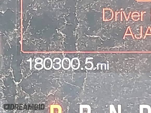 2013 Ford F-150 FX4 с VIN 1FTFW1EF2DKD15243, выставлен на аукционе IAAI как лот 42933724 с пробегом 180 300 миль миль и . История ставок и продаж доступна на DreamBid. Изображение 15.