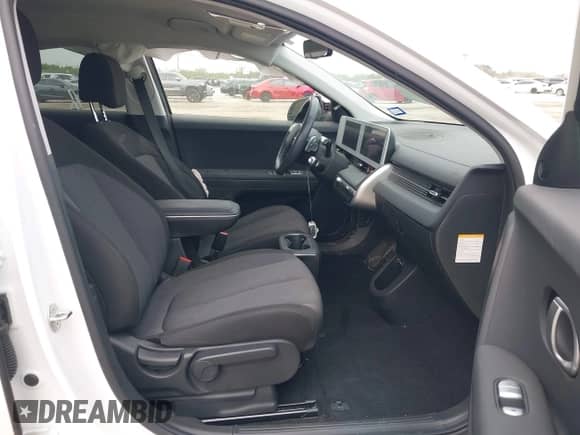 2024 Hyundai Ioniq 5 SEL with VIN KM8KN4DE2RU264913, listed as a IAAI auction lot 43166149 with 9,603 mi miles and . Bid and sale history available at DreamBid. Image 5.